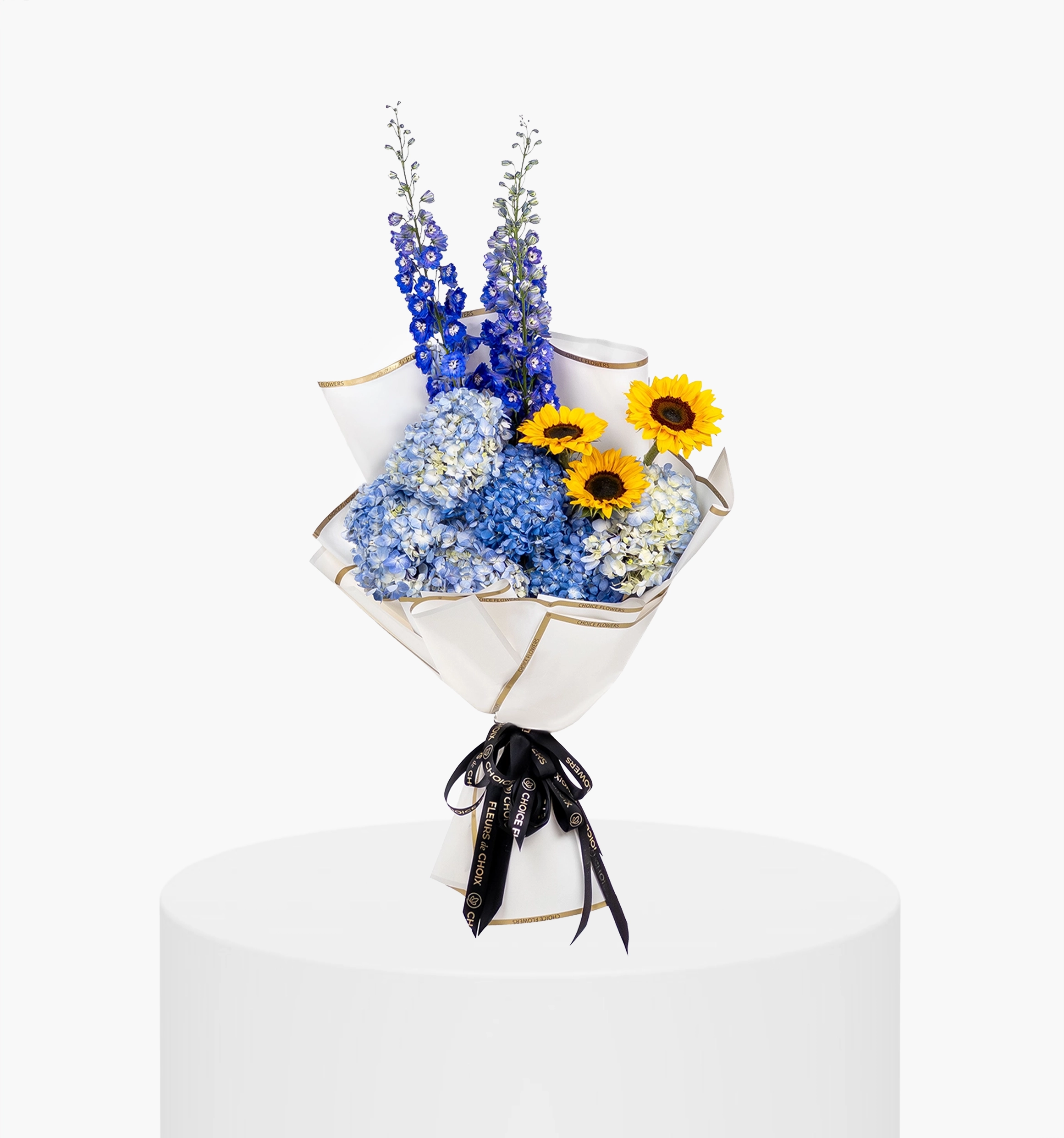 Blue Scholar Bouquet UAE